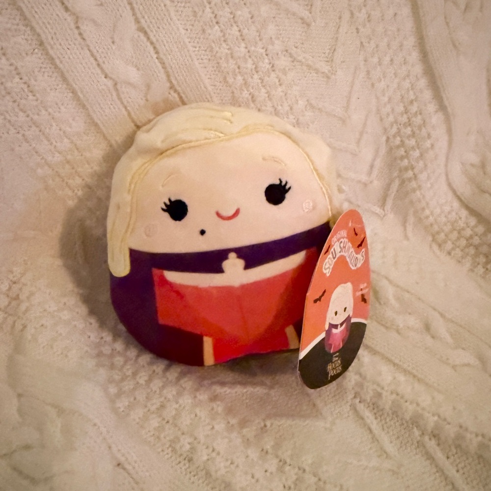 Sarah Sanderson 5” Stuffed Plush